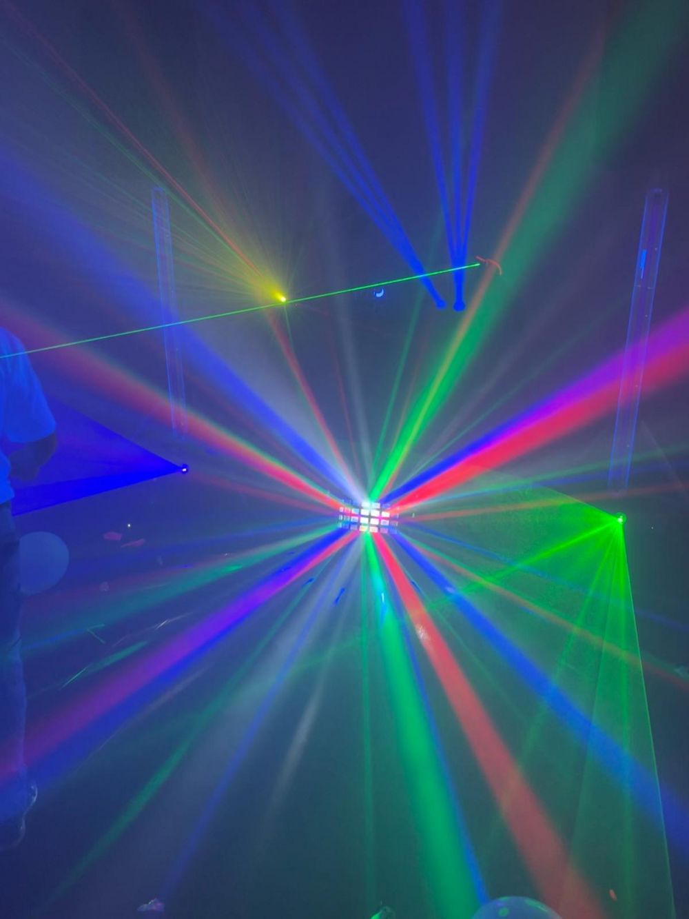 Discoteca con colori fosforescenti per bambini a Milano, Bergamo e Monza